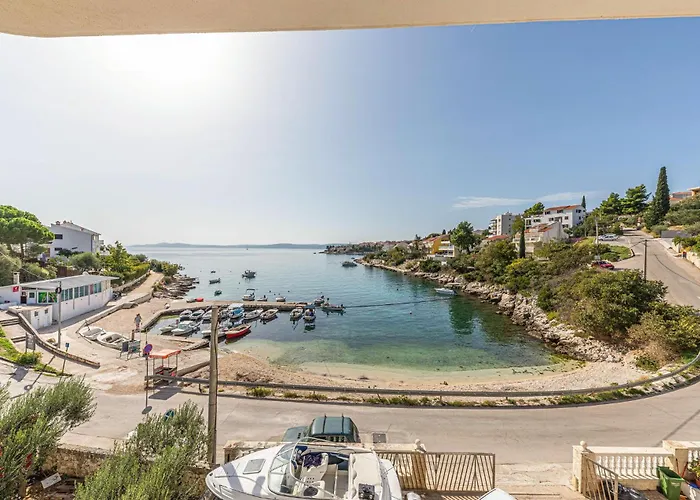 Beautiful Apartment In Okrug Gornji Apartment Trogir